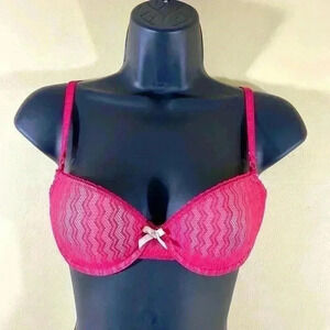 Elle Macpherson Intimates Pink Chevron Crochet Bra